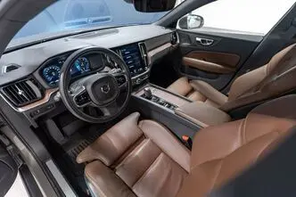 Volvo V60 Cross Country, 2.0, 184 kW, hübriid, automaat, nelikvedu