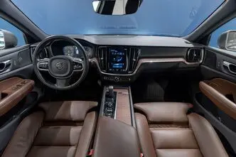 Volvo V60 Cross Country, 2.0, 184 kW, hübriid, automaat, nelikvedu