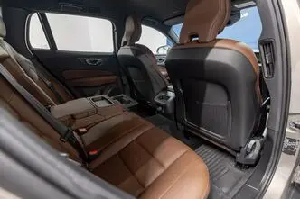 Volvo V60 Cross Country, 2.0, 184 kW, hübriid, automaat, nelikvedu
