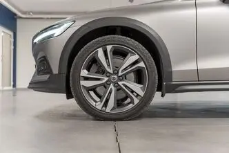Volvo V60 Cross Country, 2.0, 184 kW, hübriid, automaat, nelikvedu