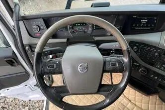 Volvo FH 540 6x2, 12.8, 405 kW, diisel, automaat, tagavedu