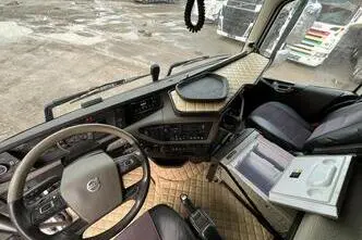 Volvo FH 540 6x2, 12.8, 405 kW, diisel, automaat, tagavedu