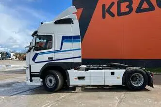 Volvo FM 460 4x2, 345 kW, diesel, automatic