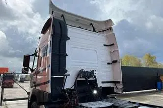 Volvo FM 460 4x2, 345 kW, diesel, automatic