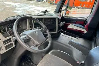 Volvo FM 460 4x2, 345 kW, diesel, automatic