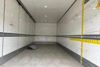 Volvo FL250 + SIDE OPENING 18T, 188 kW, дизель, автомат