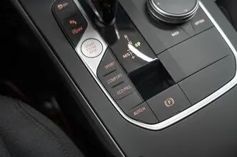 BMW 118, 1.5, 100 kW, bensiin, automaat, esivedu
