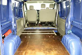 Renault Trafic, 2.0, 89 kW, дизель, механическая, передний привод