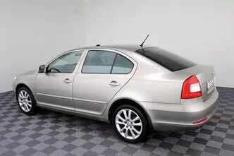 Škoda Octavia, 1.2, 104 kW, бензин, автомат, передний привод