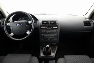 Ford Mondeo, 2.0, 107 kW, petrol, manual, front-wheel drive
