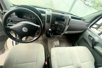 Volkswagen Crafter, 2.5, 80 kW, diesel, manual, rear-wheel drive