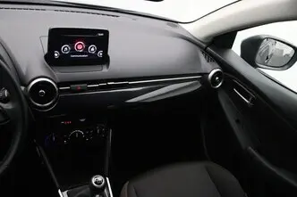 Mazda 2, 1.5, 66 kW, bensiin, manuaal, esivedu