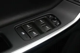 Volvo V60, 2.0, 88 kW, diisel, automaat, esivedu