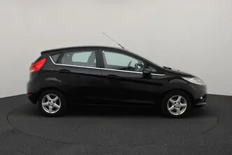 Ford Fiesta, 1.6, 70 kW, diesel, manual, front-wheel drive
