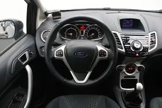 Ford Fiesta, 1.6, 70 kW, diesel, manual, front-wheel drive