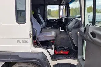 Volvo FL220 4X2 Palfinger PK7501, 168 kW, diesel, manual