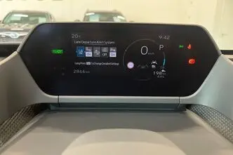 Toyota bZ4X, 73 kW, elekter, esivedu