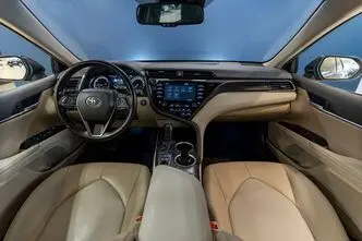Toyota Camry, 2.5, 131 kW, hübriid, automaat, esivedu