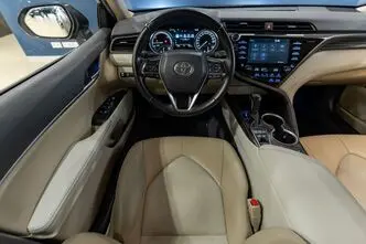 Toyota Camry, 2.5, 131 kW, hübriid, automaat, esivedu