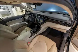 Toyota Camry, 2.5, 131 kW, hübriid, automaat, esivedu