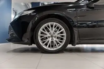 Toyota Camry, 2.5, 131 kW, hübriid, automaat, esivedu