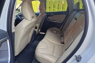 Volvo XC60, 2.4, 120 kW, diisel, automaat, nelikvedu