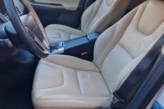 Volvo XC60, 2.4, 120 kW, diisel, automaat, nelikvedu