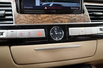 Audi A8, 3.0, 193 kW, дизель, автомат, полный привод