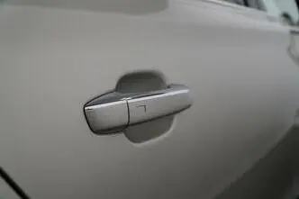 Audi A8, 3.0, 193 kW, дизель, автомат, полный привод