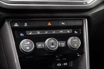 Volkswagen T-Roc, 1.5, 110 kW, bensiin, automaat, esivedu