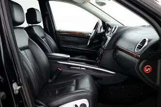 Mercedes-Benz GL 500, 5.5, 285 kW, petrol, automatic, four-wheel drive