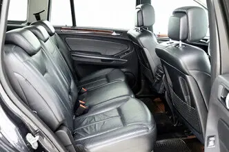 Mercedes-Benz GL 500, 5.5, 285 kW, petrol, automatic, four-wheel drive