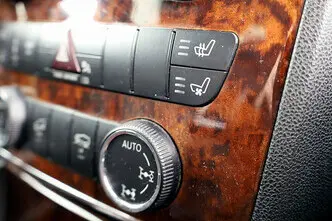 Mercedes-Benz GL 500, 5.5, 285 kW, petrol, automatic, four-wheel drive