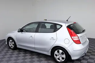 Hyundai i30, 1.4, 80 kW, bensiin, manuaal, esivedu
