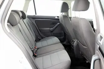 Volkswagen Golf, 1.2, 104 kW, bensiin, manuaal, esivedu
