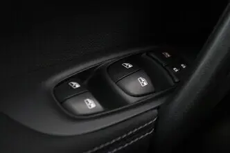 Nissan Qashqai, 1.2, 85 kW, petrol, automatic, front-wheel drive
