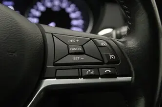 Nissan Qashqai, 1.2, 85 kW, petrol, automatic, front-wheel drive