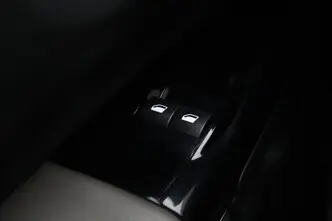 Citroën C4 Cactus, 1.6, 73 kW, дизель, механическая, передний привод