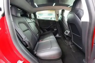 Tesla Model Y, 153 kW, elekter, automaat, nelikvedu