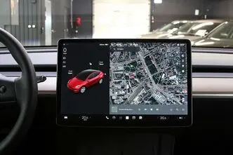 Tesla Model Y, 153 kW, elekter, automaat, nelikvedu
