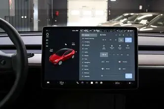 Tesla Model Y, 153 kW, elekter, automaat, nelikvedu