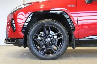 Toyota RAV4, 2.5, 136 kW, pistikhübriid, automaat, nelikvedu