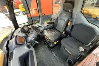 Caterpillar 730 6x6, 276 kW, дизель