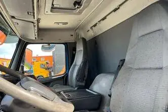 Volvo FM 9 300 6x2*4, 220 kW, дизель, автомат