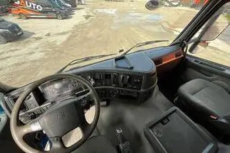 Volvo FM 9 300 6x2*4, 220 kW, дизель, автомат