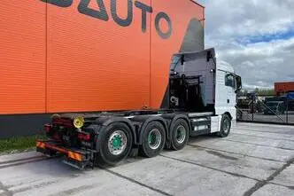 MAN TGX 35.580 8x4*4, 427 kW, дизель, автомат