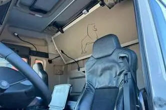 MAN TGX 35.580 8x4*4, 427 kW, дизель, автомат