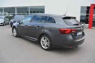 Toyota Avensis, 1.8, 108 kW, bensiin, automaat, esivedu