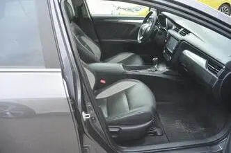 Toyota Avensis, 1.8, 108 kW, bensiin, automaat, esivedu