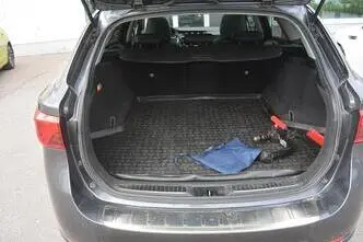 Toyota Avensis, 1.8, 108 kW, bensiin, automaat, esivedu